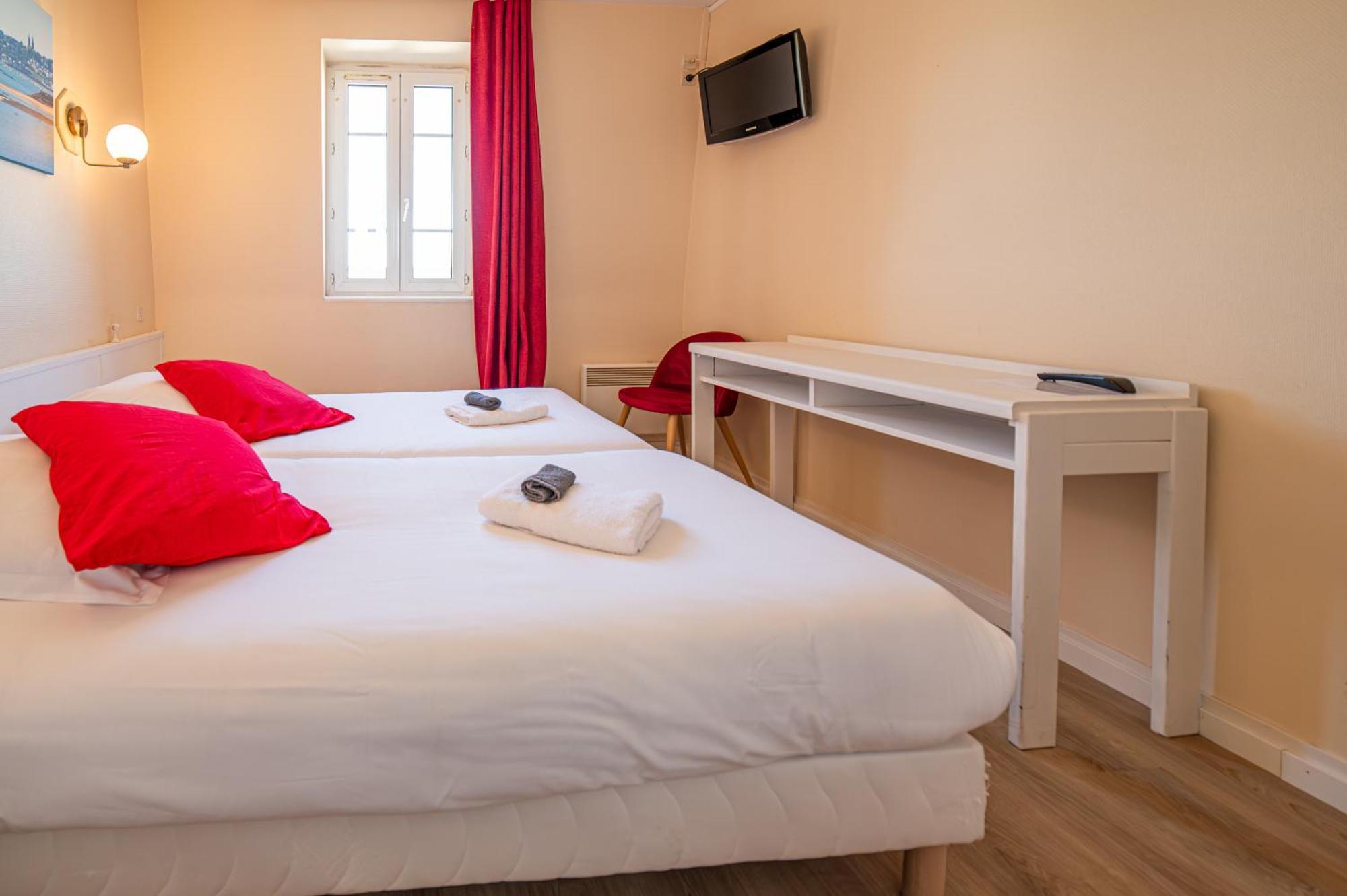 Hotel De La Mairie Saint-Pol-de-Léon Eksteriør billede